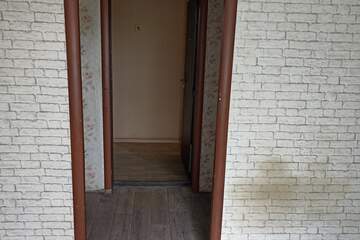 Комната, (всего 4 ком.), 65 м², 3/5 эт.