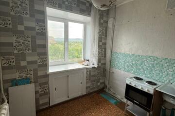 1-к квартира, 37 м², 4/5 эт.