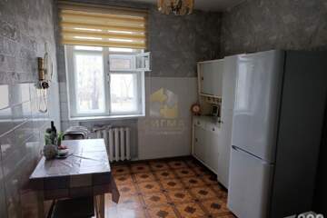 2-к квартира, 60 м², 2/3 эт.